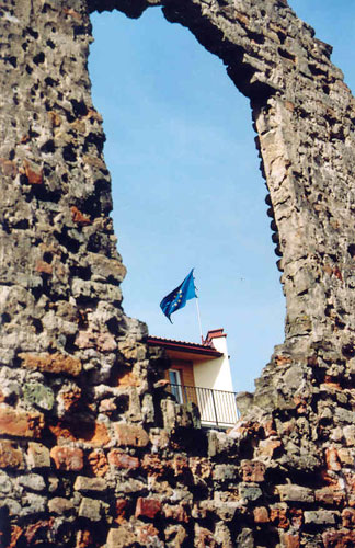 Langas Europon, Vilnius, 2004