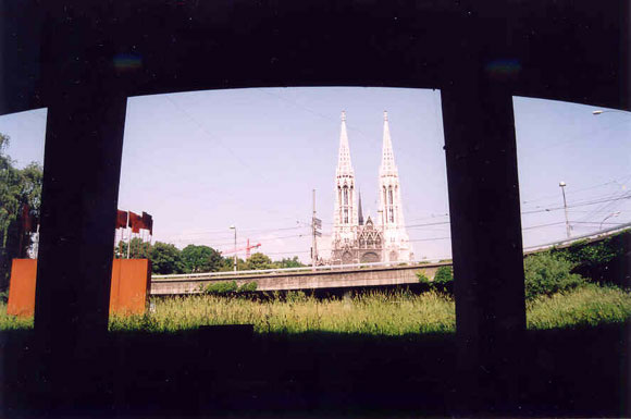 Viena, 2003