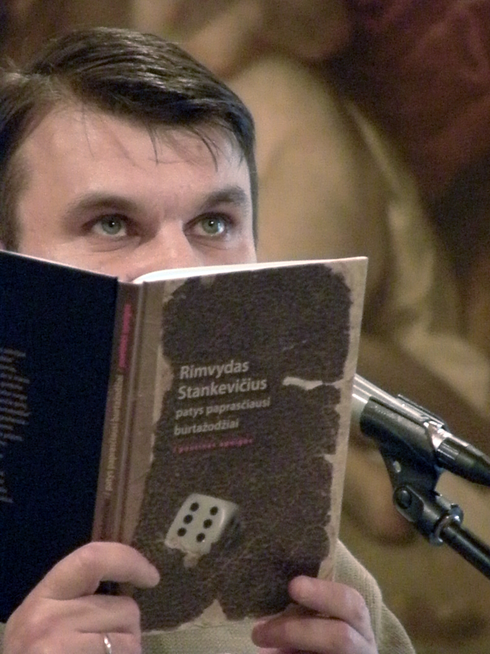 Rimvydas Stankevičius per „Poezijos pavasario 2010“ atidarymą. Benedikto Januševičiaus nuotrauka