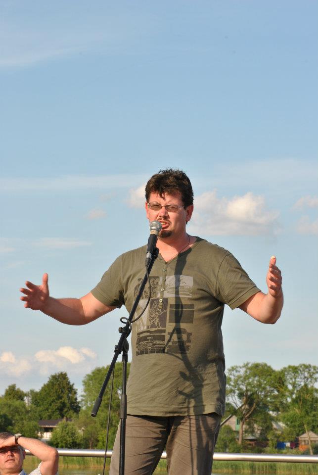 Andrejus Chadanovičius Utenoje, prie Dauniškio ežero 2012 birželio 10 d. Benedikto Januševičiaus nuotrauka