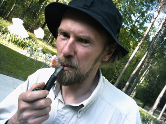 Alis Balbierius per „Poezijos pavasario 2007“ skaitymus Europos parke. Benedikto Januševičiaus nuotrauka